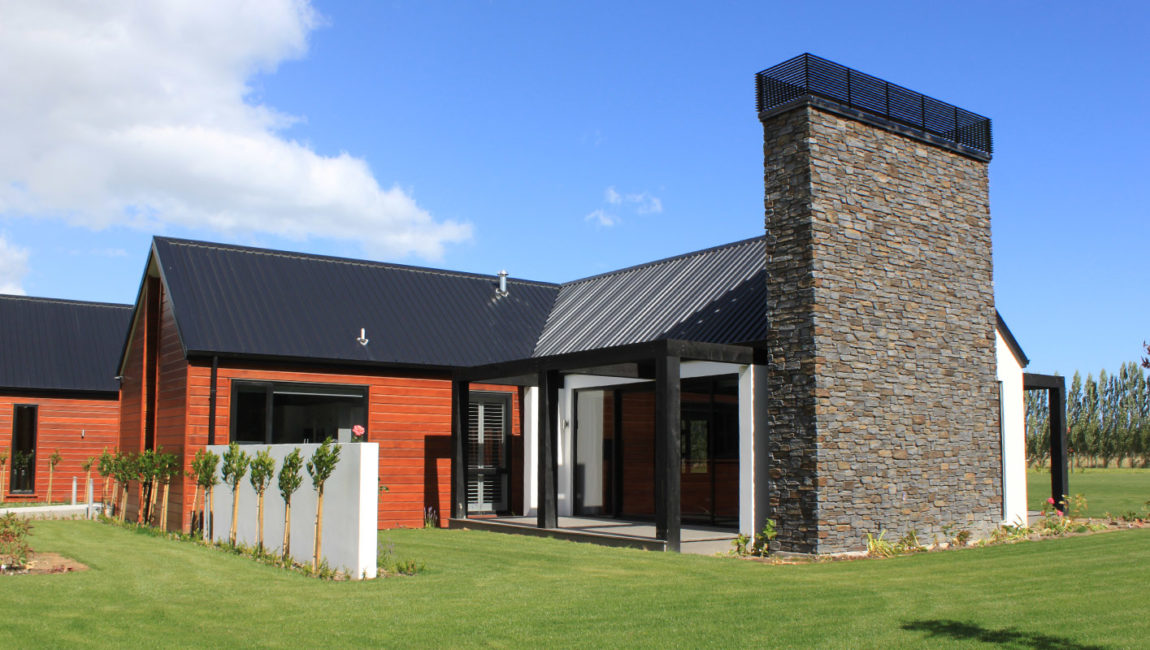 Colonial Schist Stone Profile in a Custom Queenstown Grey and Central Brown Blend Colouring